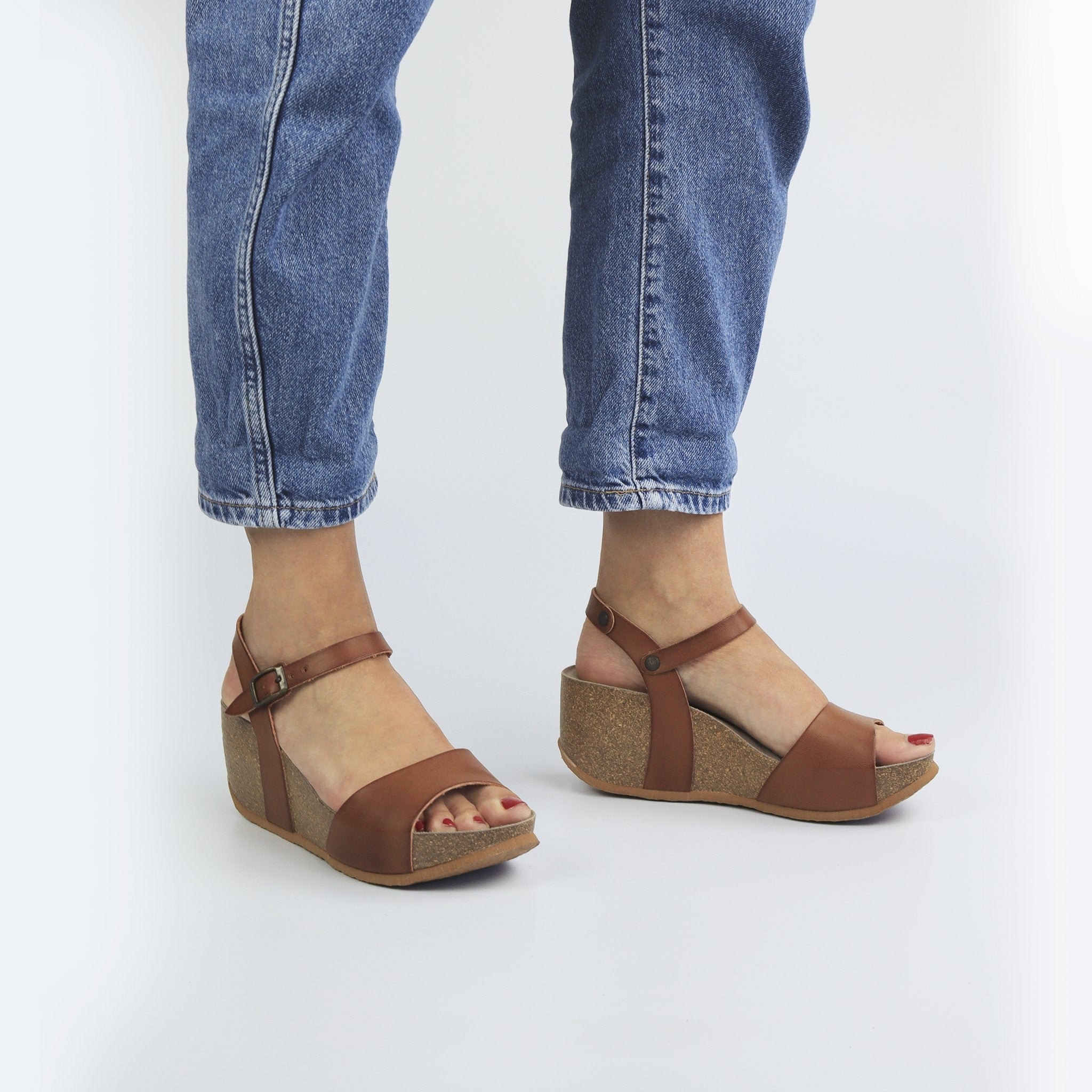 GENUINS RIVIERA LEATHER TAN
