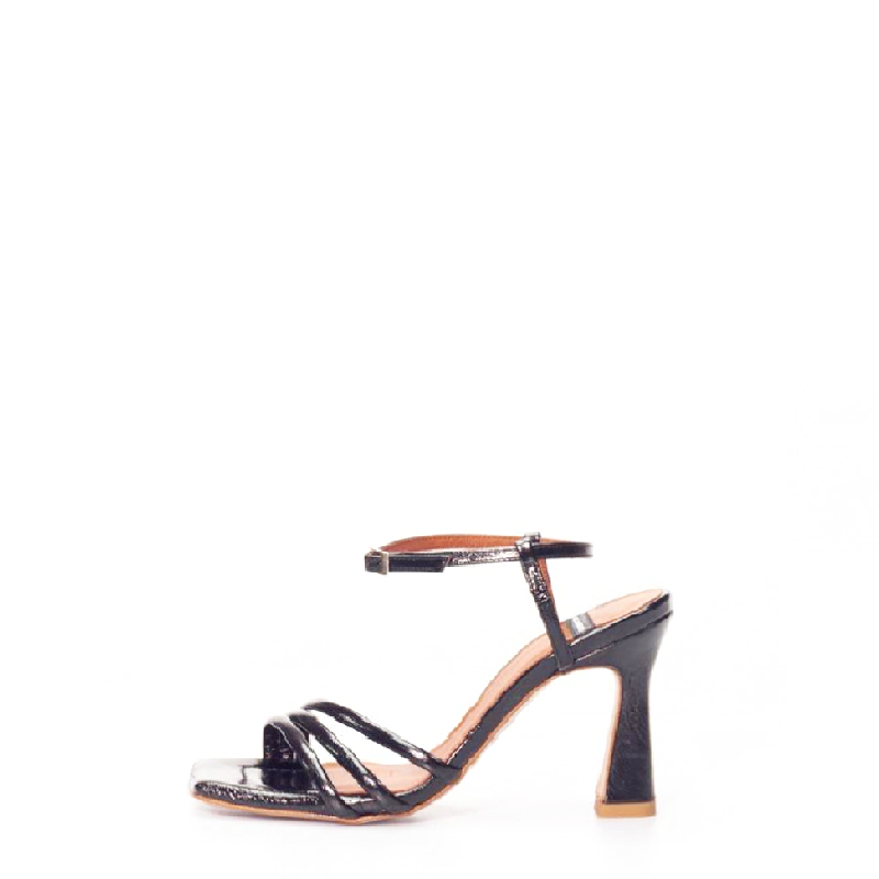 ANGEL ALARCON 22123-077 22123 BLACK