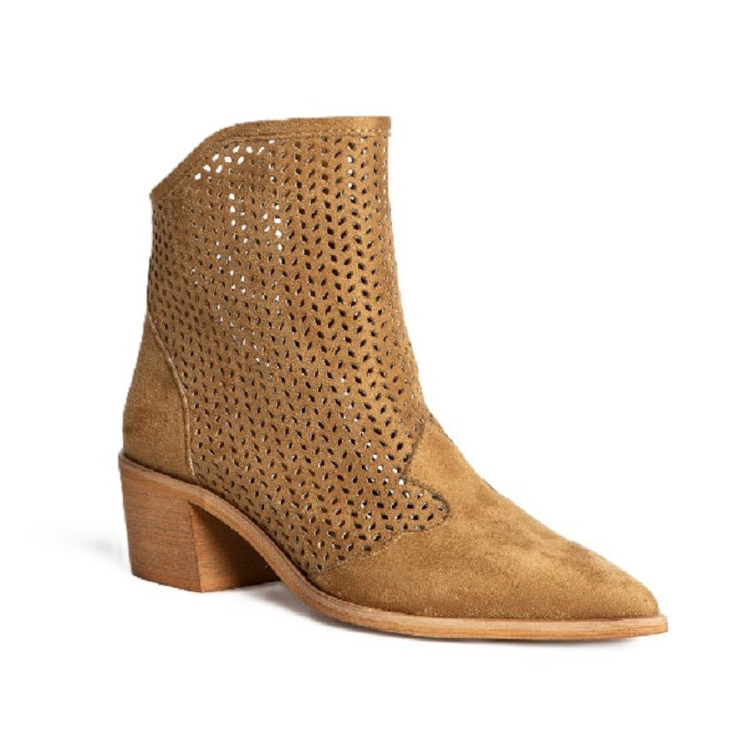 CORINAM5005CAMEL50339-2.jpg