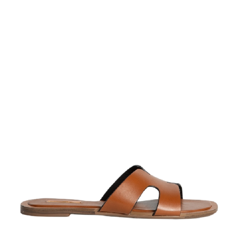 CorinaSandaliaM5470Marron-1.png