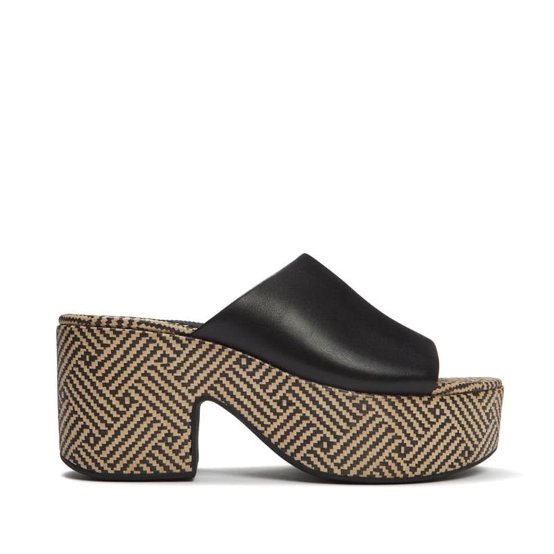 FITFLOPGRAPHIC-WEAVEA5N-001_2.jpg